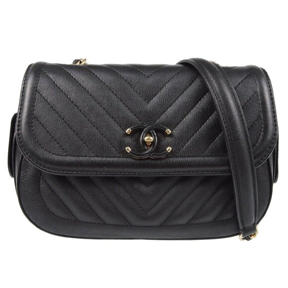 Chanel Black Calfskin Chevron Shoulder Bag XX40379 - Picture 1 of 5
